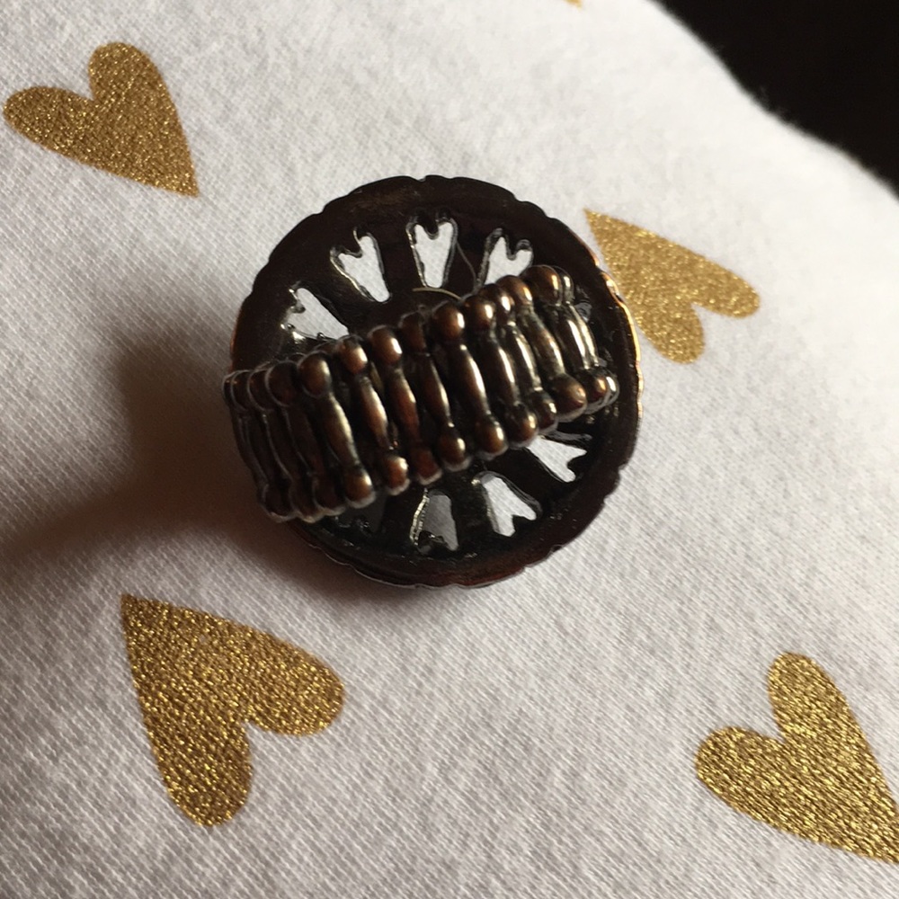 Statement Ring - Picture 3 of 3